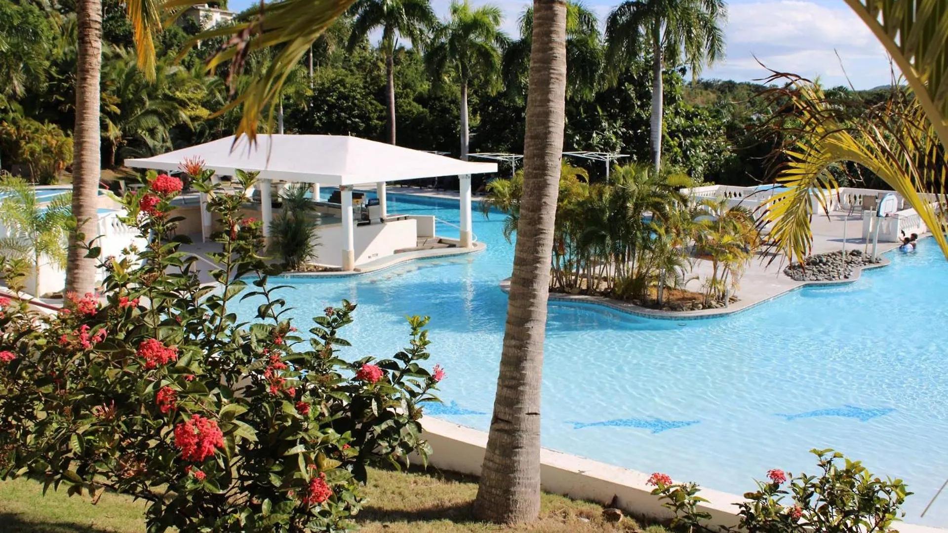 Fajardo Inn Resort
